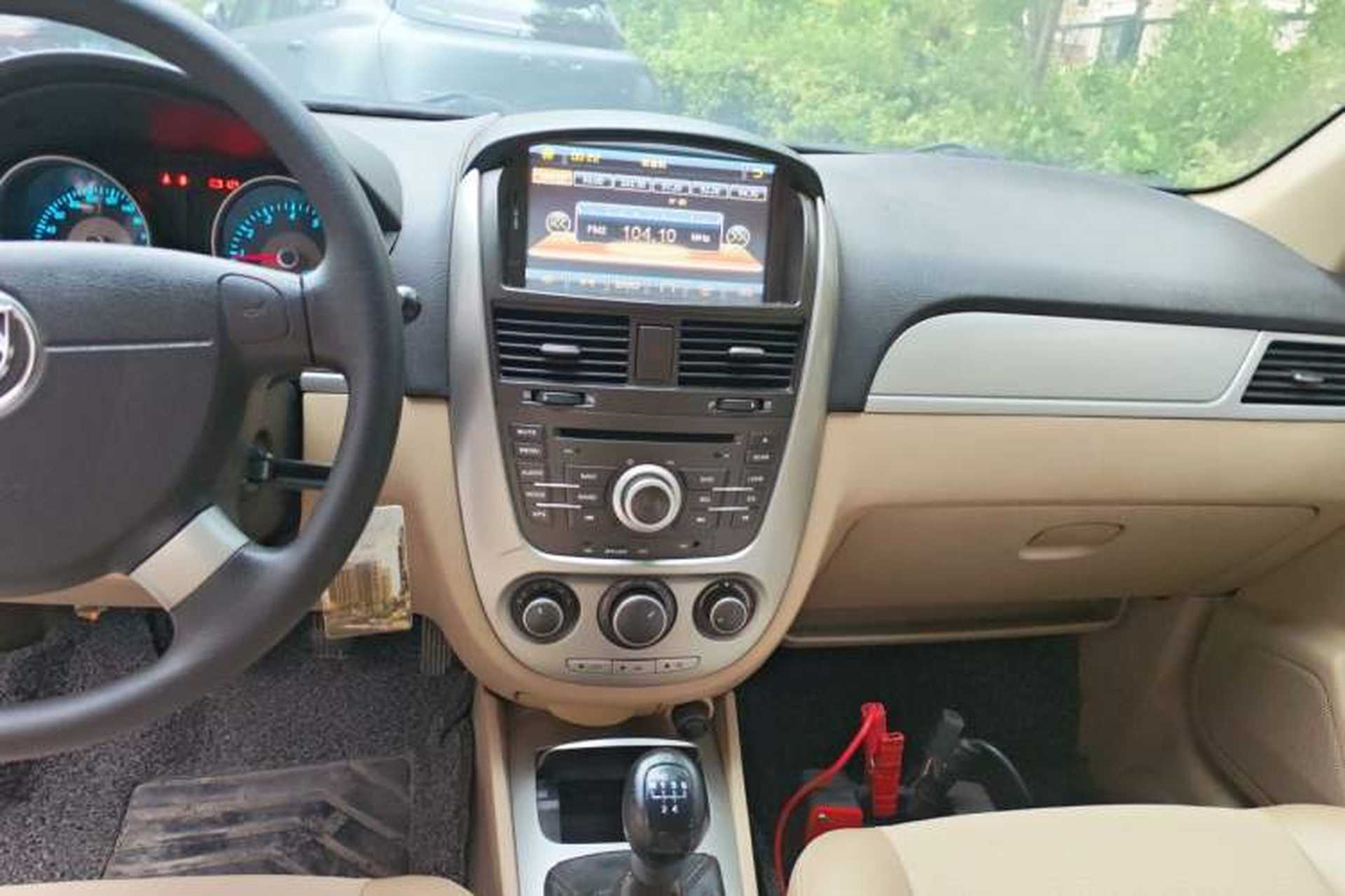 Used Buick Excelle 2013 1.5L Manual Classic Model Audio And AC Panel