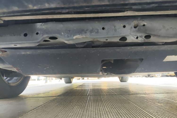 Used Buick Excelle 2013 1.5L Automatic Classic Model Chassis Front