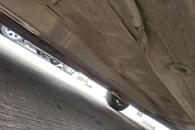 Used Buick Excelle 2013 1.5L Manual Classic Model Chassis Front Left
