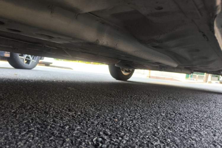 Used Buick Excelle 2013 1.5L Manual Classic Model Chassis Front Left