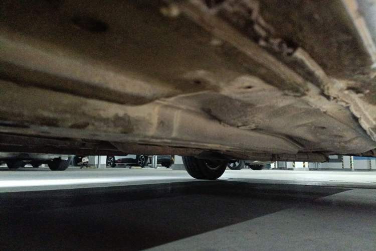 Used Buick Excelle 2013 1.5L Manual Classic Model Chassis Front Left