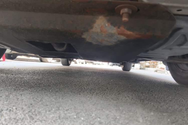 Used Buick Excelle 2013 1.5L Automatic Classic Model Chassis Front