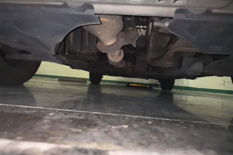 Used Buick Excelle 2013 1.5L Manual Classic Model Chassis Front