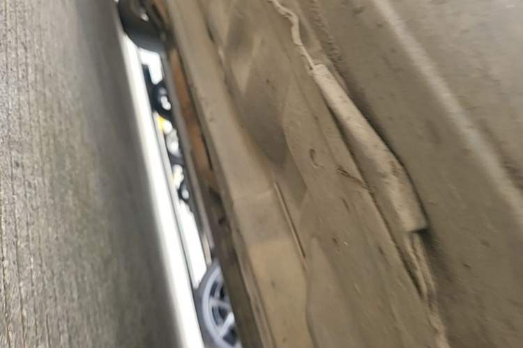 Used Buick Excelle 2013 1.5L Manual Classic Model Chassis Front Right