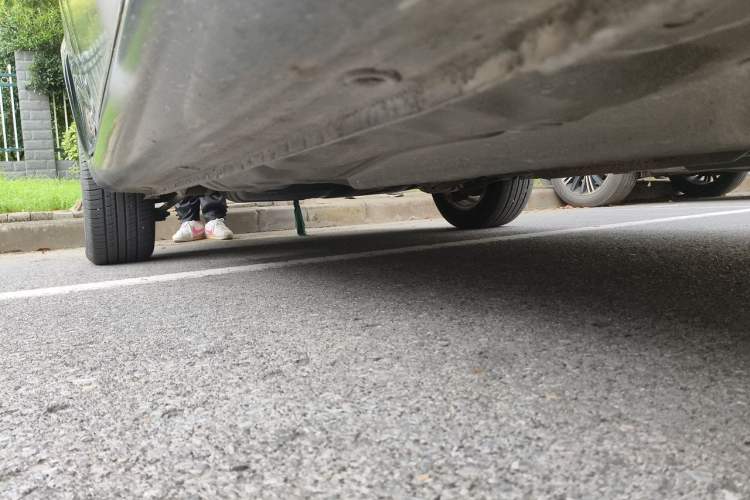 Used Buick Excelle 2013 1.5L Manual Classic Model Chassis Front Right