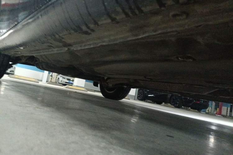 Used Buick Excelle 2013 1.5L Manual Classic Model Chassis Front Right