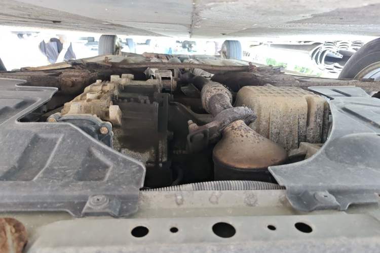 Used Buick Excelle 2013 1.5L Automatic Classic Model Chassis Front