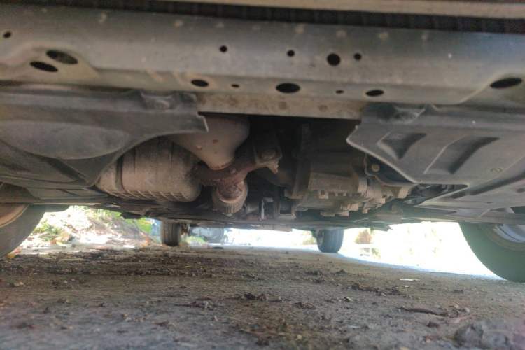 Used Buick Excelle 2013 1.5L Automatic Classic Model Chassis Front