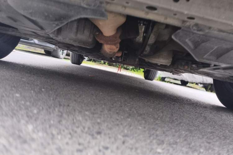 Used Buick Excelle 2013 1.5L Manual Classic Model Chassis Front