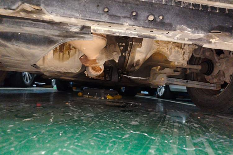 Used Buick Excelle 2013 1.5L Manual Classic Model Chassis Front