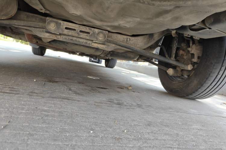 Used Buick Excelle 2013 1.5L Automatic Classic Model Chassis Rear