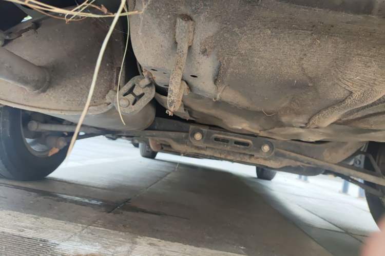 Used Buick Excelle 2013 1.5L Automatic Classic Model Chassis Rear
