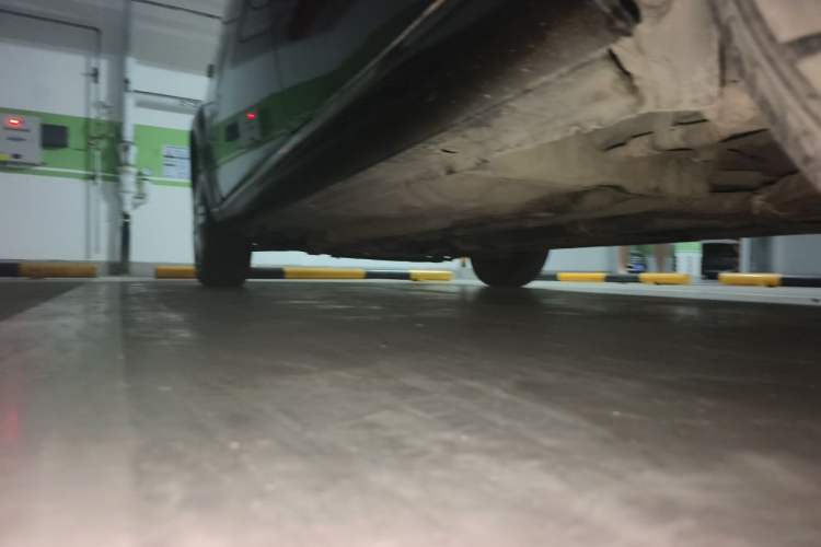 Used Buick Excelle 2013 1.5L Manual Classic Model Chassis Rear Left