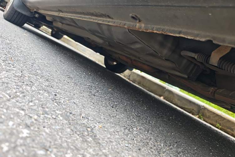 Used Buick Excelle 2013 1.5L Manual Classic Model Chassis Rear Left