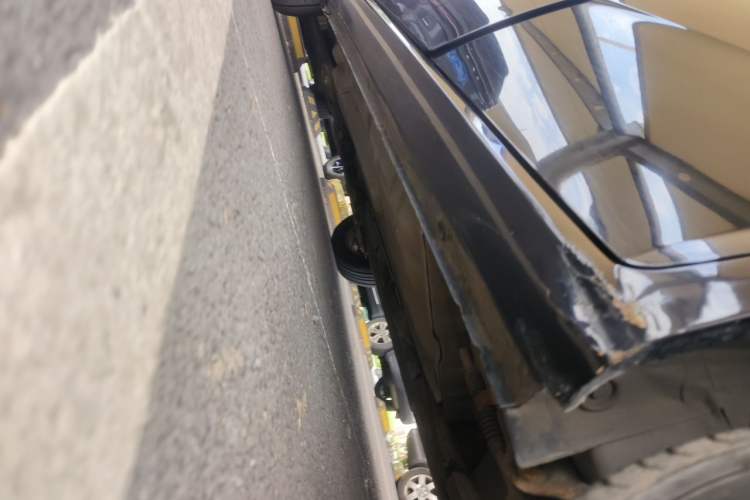 Used Buick Excelle 2013 1.5L Manual Classic Model Chassis Rear Left