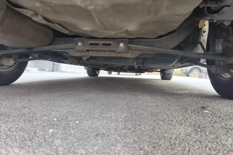 Used Buick Excelle 2013 1.5L Automatic Classic Model Chassis Rear