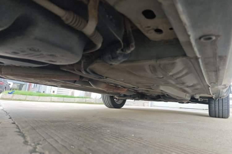 Used Buick Excelle 2013 1.5L Manual Luxury Model Chassis Rear Right