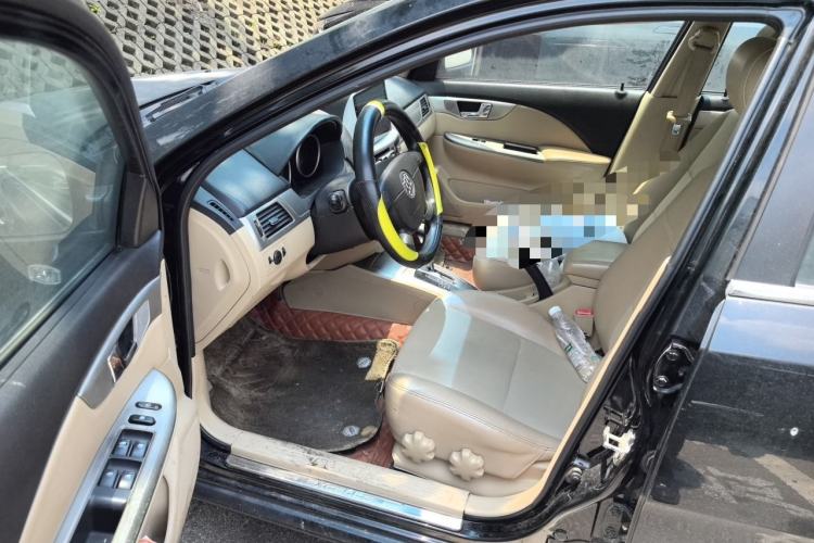 Used Buick Excelle 2013 1.5L Automatic Classic Model Driver Seat