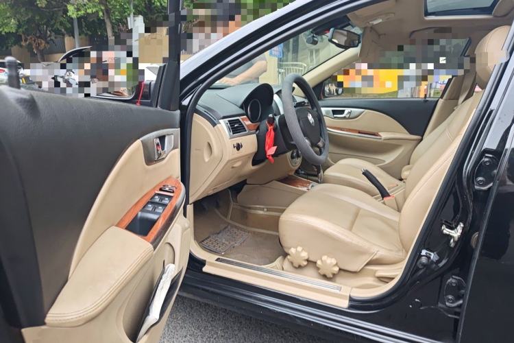 Used Buick Excelle 2013 1.5L Automatic Luxury Model Driver Seat