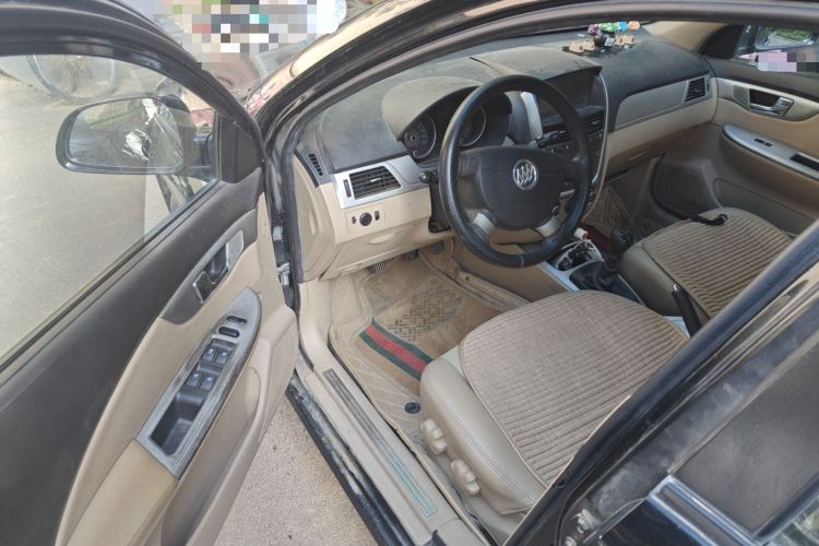 Used Buick Excelle 2013 1.5L Manual Classic Model Driver Seat