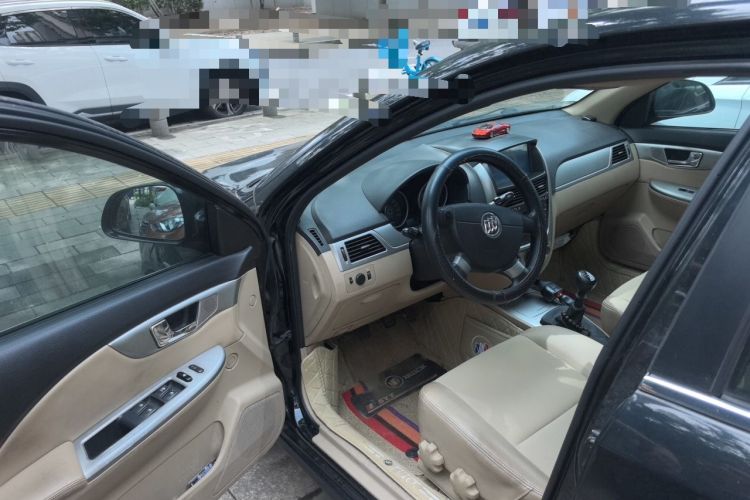 Used Buick Excelle 2013 1.5L Manual Classic Model Driver Seat