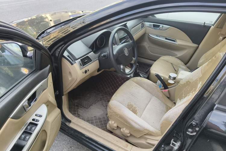 Used Buick Excelle 2013 1.5L Manual Classic Model Driver Seat