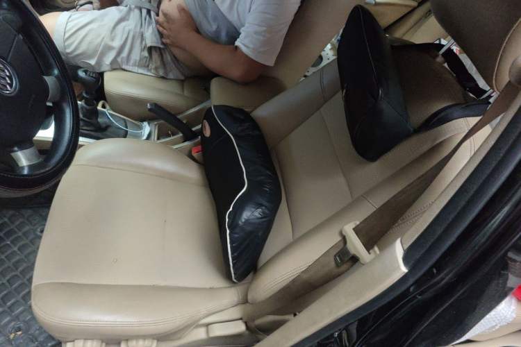 Used Buick Excelle 2013 1.5L Manual Classic Model Driver Seat