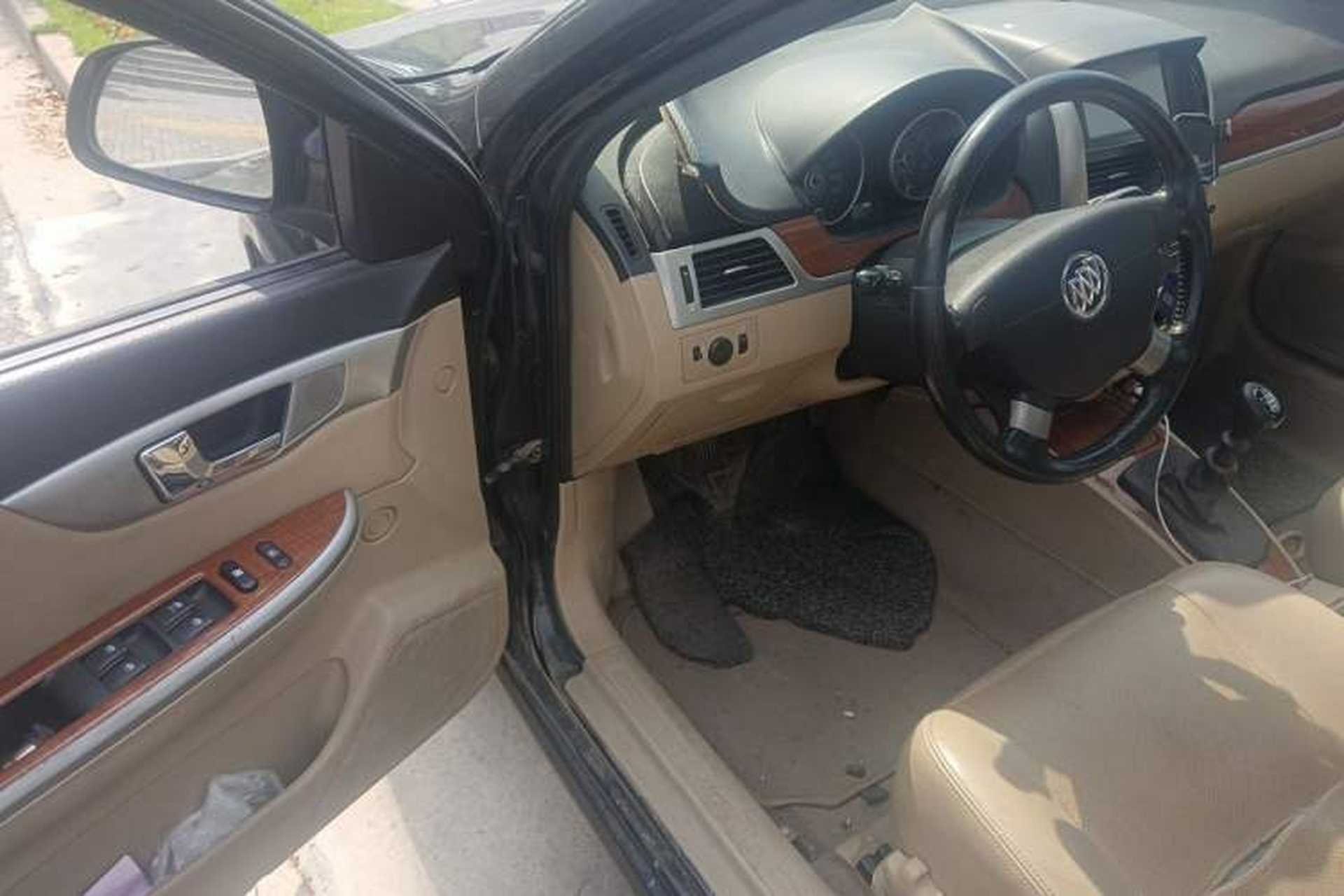 Used Buick Excelle 2013 1.5L Manual Luxury Model Driver Seat