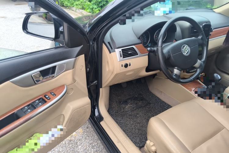 Used Buick Excelle 2013 1.5L Manual Luxury Model Driver Seat