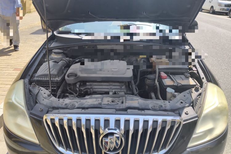 Used Buick Excelle 2013 1.5L Manual Luxury Model Engine Bay