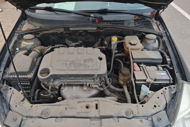 Used Buick Excelle 2013 1.5L Automatic Luxury Model Engine Bay