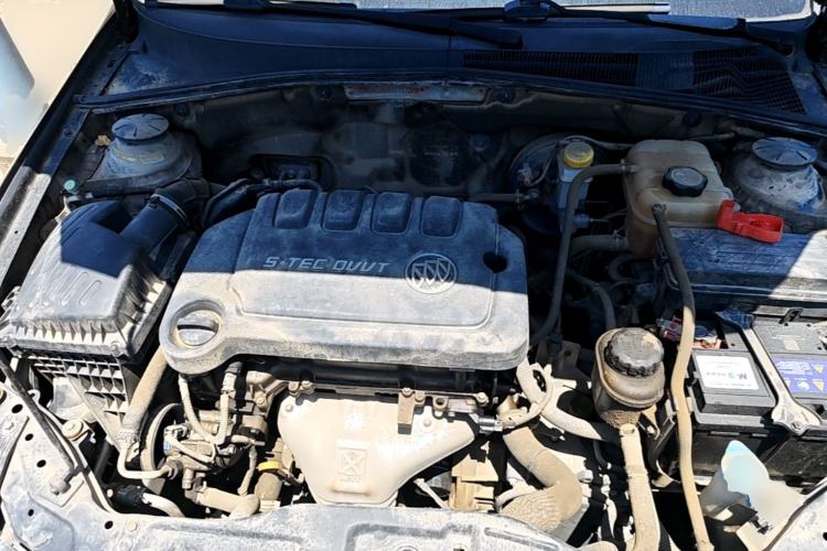 Used Buick Excelle 2013 1.5L Automatic Classic Model Engine Bay