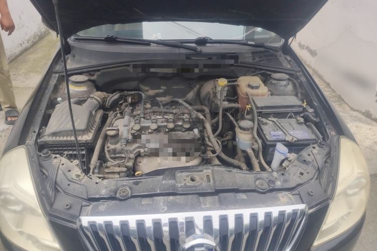 Used Buick Excelle 2013 1.5L Manual Luxury Model Engine Bay