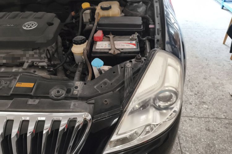 Used Buick Excelle 2013 1.5L Automatic Classic Model Engine Bay Left