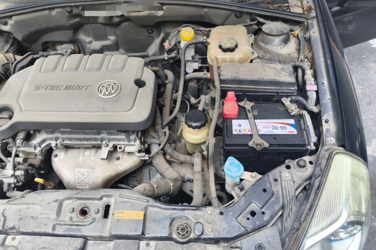 Used Buick Excelle 2013 1.5L Automatic Classic Model Engine Bay Left