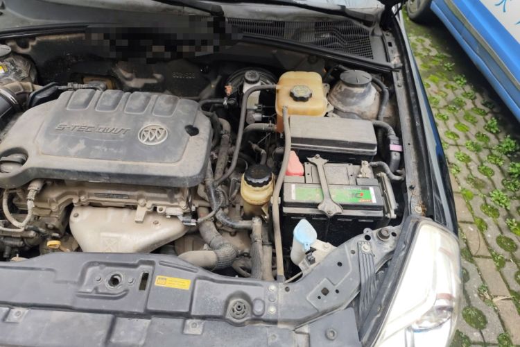 Used Buick Excelle 2013 1.5L Automatic Luxury Model Engine Bay Left