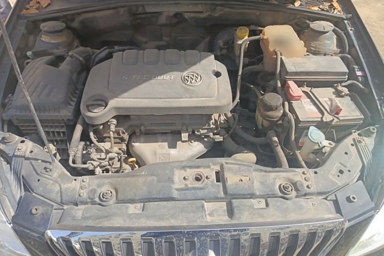 Used Buick Excelle 2013 1.5L Automatic Classic Model Engine Bay