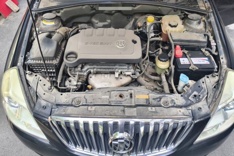 Used Buick Excelle 2013 1.5L Automatic Classic Model Engine Bay