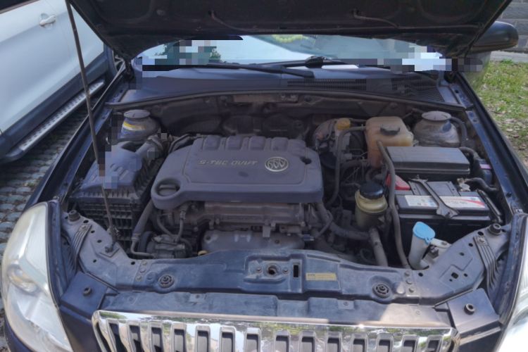 Used Buick Excelle 2013 1.5L Automatic Classic Model Engine Bay
