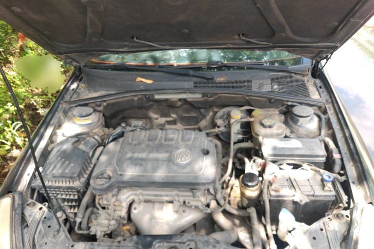 Used Buick Excelle 2013 1.5L Automatic Classic Model Engine Bay