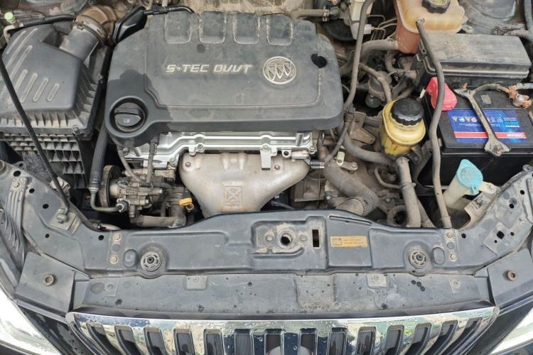 Used Buick Excelle 2013 1.5L Automatic Classic Model Engine Bay