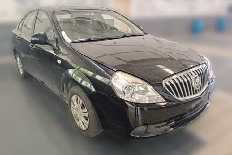 Used Buick Excelle 2013 1.5L Manual Classic Model Front Right 45 Deg