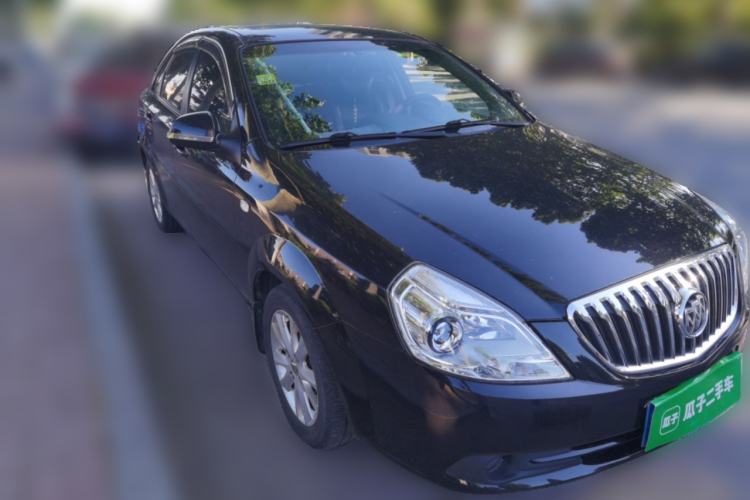 Used Buick Excelle 2013 1.5L Automatic Luxury Model Front Right 45 Deg