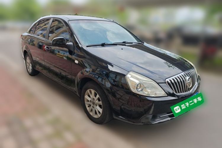 Used Buick Excelle 2013 1.5L Automatic Classic Model Front Right 45 Deg