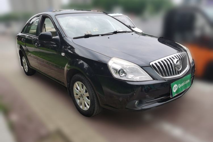 Used Buick Excelle 2013 1.5L Manual Classic Model Front Right 45 Deg