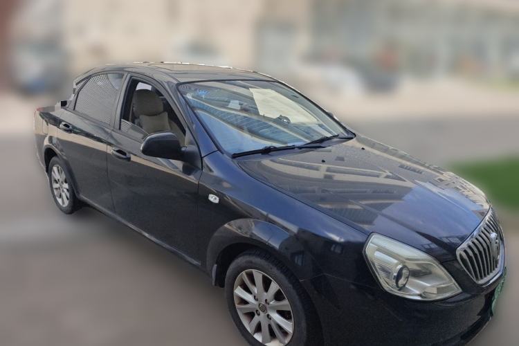 Used Buick Excelle 2013 1.5L Manual Luxury Model Front Right 45 Deg