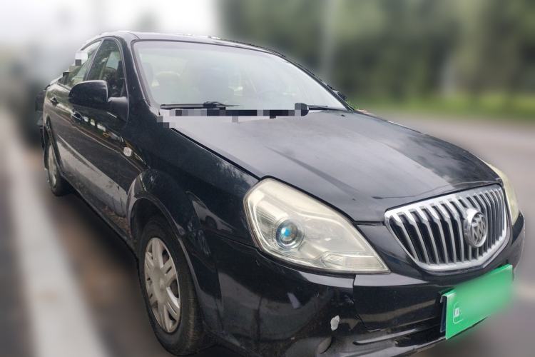 Used Buick Excelle 2013 1.5L Manual Classic Model Front Right 45 Deg