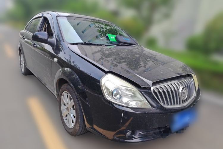 Used Buick Excelle 2013 1.5L Automatic Luxury Model Front Right 45 Deg