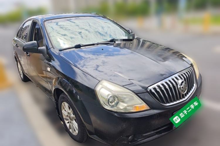 Used Buick Excelle 2013 1.5L Manual Classic Model Front Right 45 Deg