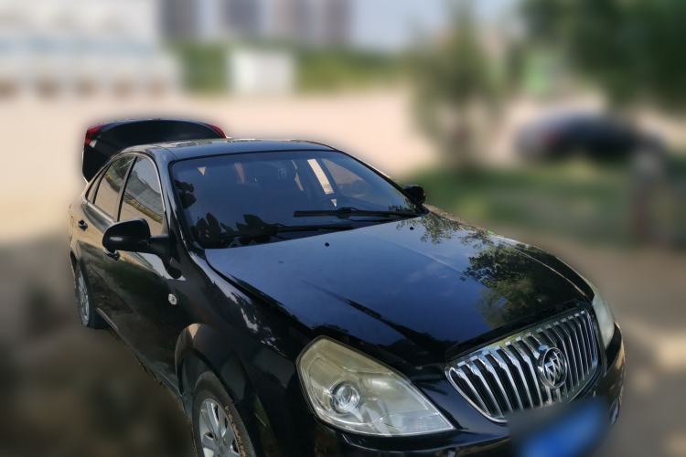 Used Buick Excelle 2013 1.5L Manual Classic Model Front Right 45 Deg